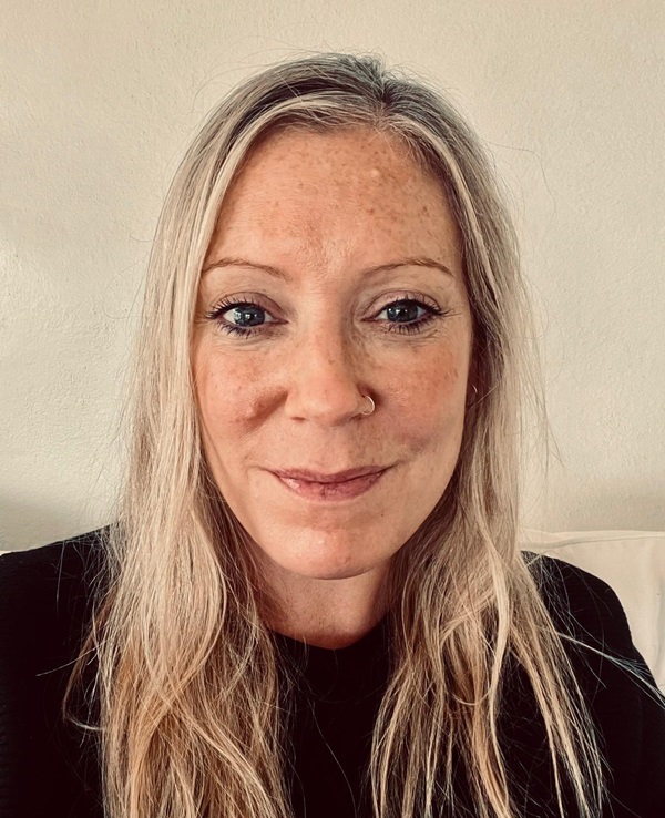 Portrait close-up of Amy